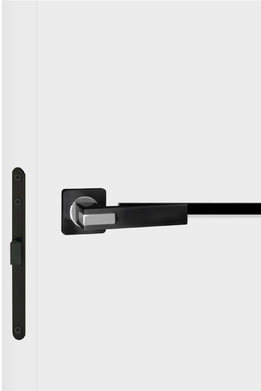 Межкомнатная дверь эмаль FLAT H1 глухое без притвора Белый